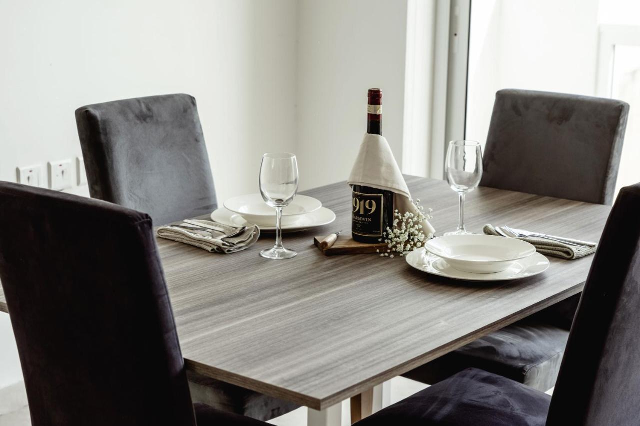Apartment Beautiful 2bdr In Center Sliema! Near