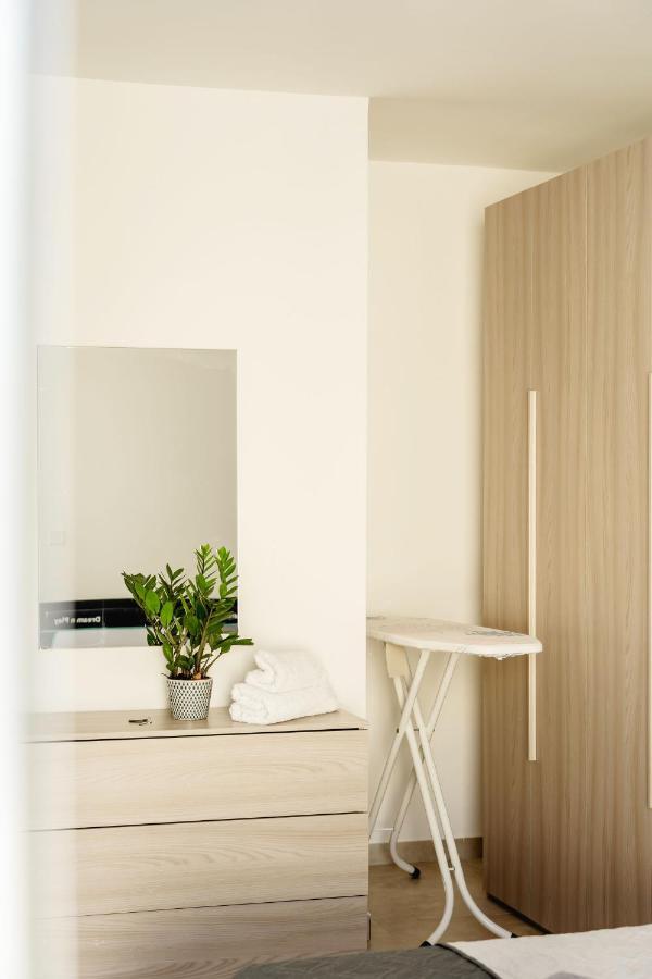 Beautiful 2bdr In Center Sliema! Near *